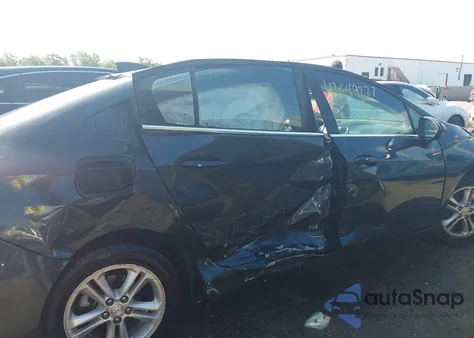 2018 Chevrolet Cruze Lt из США, поврежденный, VIN 1G1BE5SM8J7190333